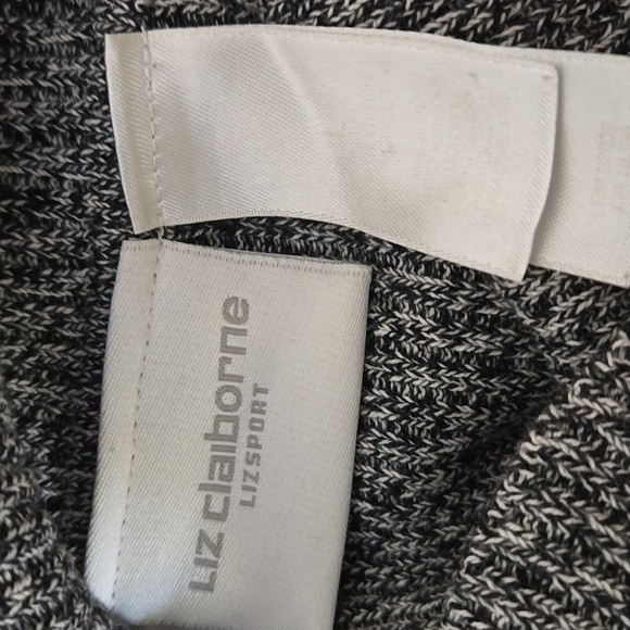 Liz Claiborne Knit Turtleneck Sweater - Picture 7 of 9